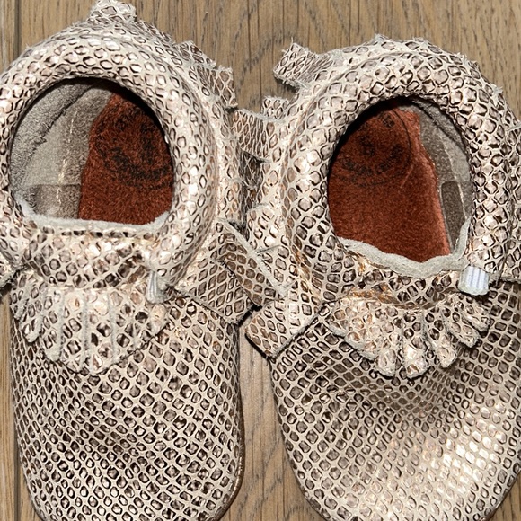 Freshly Picked Moccasins - Picture 4 of 4